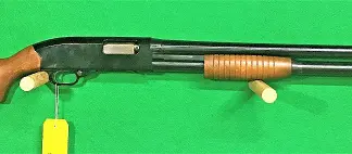 Winchester Defender 12g Pump Action Shotgun (Cat D)